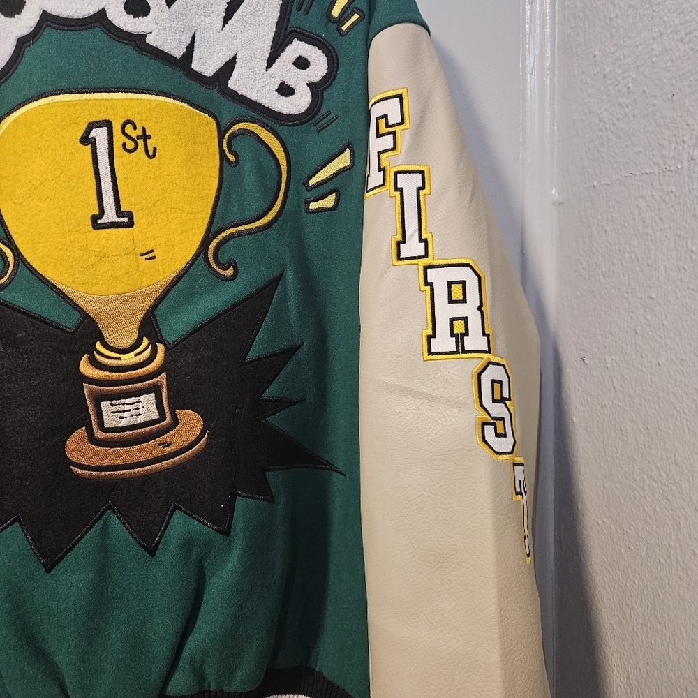 Fashion Nova Winning Team Varsity Jacket Green Tan Black Bomber Coat SIZE MEDIUM - Picture 6 of 6